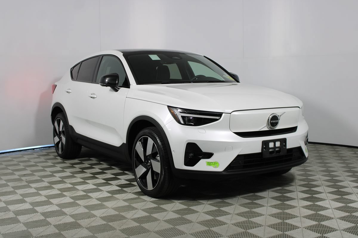 Used 2023 Volvo C40 P8 Recharge Ultimate AWD/4WD image 30