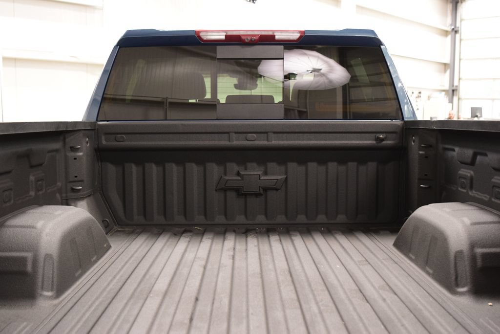 Used 2024 Chevrolet Silverado 1500 LTZ w/ LTZ Premium Package AWD/4WD image 24