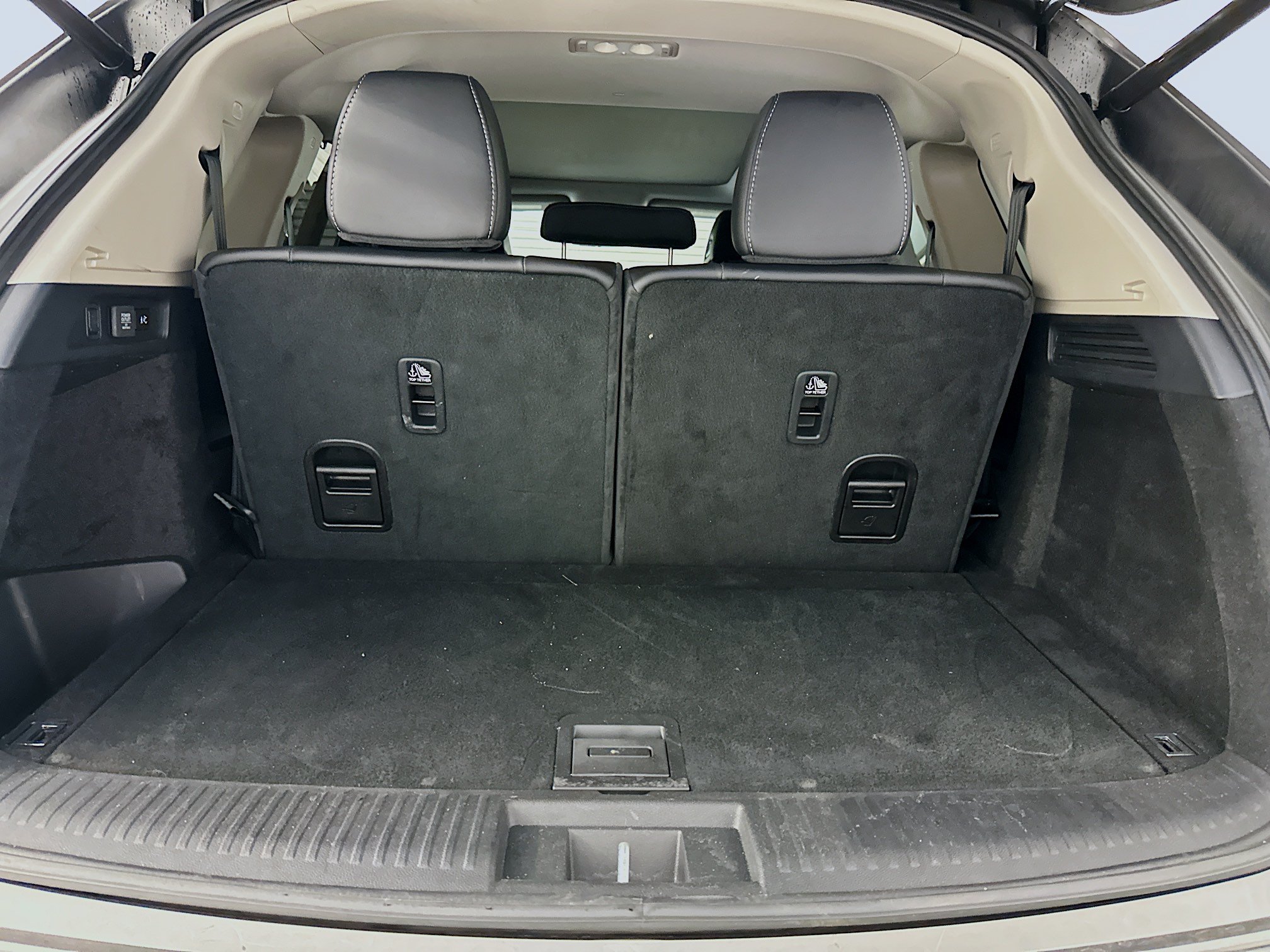 Used 2025 Acura MDX SH-AWD w/ Technology Package image 32
