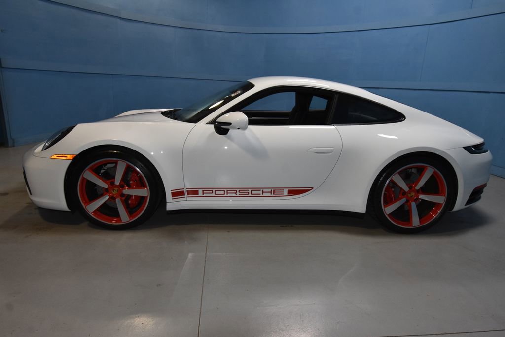 Certified 2024 Porsche 911 Carrera S RWD image 2