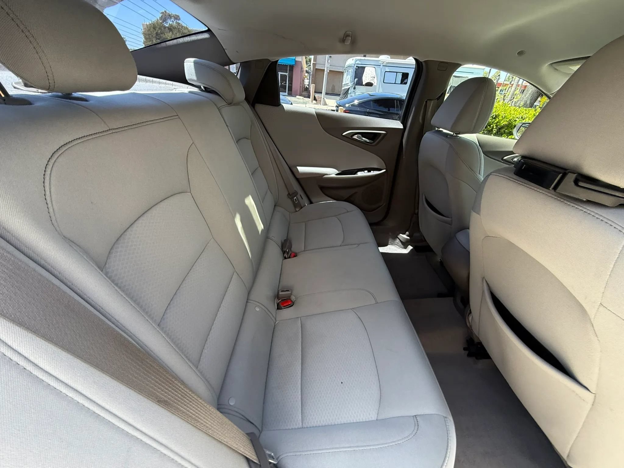 Used 2020 Chevrolet Malibu LS w/ LPO, Convenience Package 2 FWD image 18