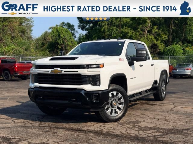 Used 2024 Chevrolet Silverado 2500 Custom w/ Custom Value Package AWD/4WD image 1