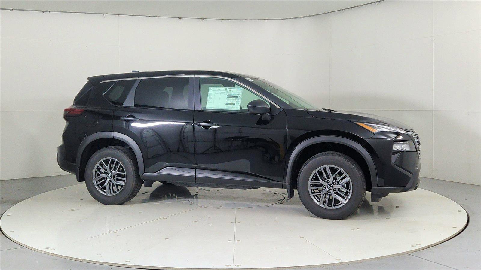 Certified 2026 Nissan Rogue S image 8