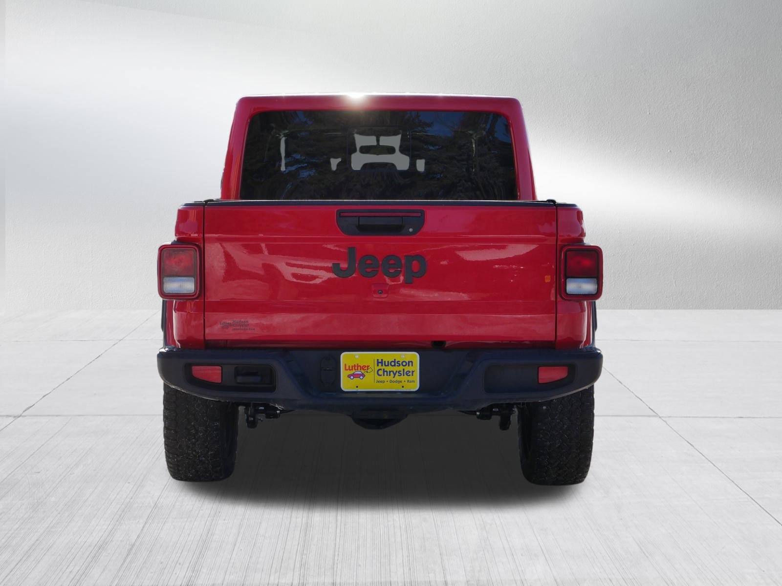 Certified 2024 Jeep Gladiator Sport image 6