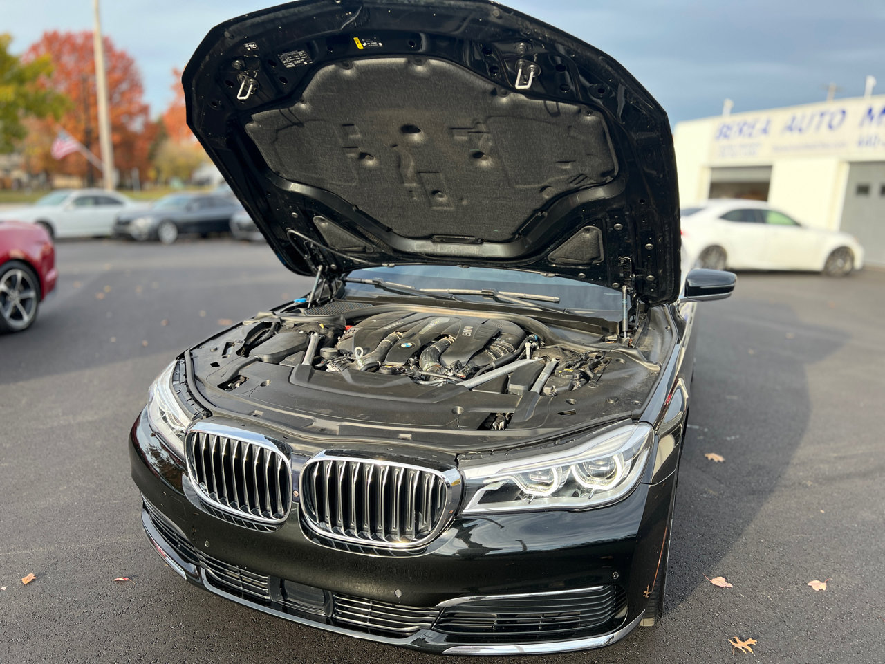 Used 2019 BMW 750i w/ Executive Package image 41