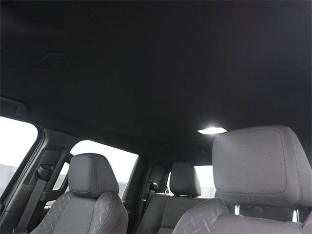 Certified 2025 Toyota Tacoma SR5 image 2