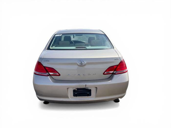 Used 2007 Toyota Avalon Limited image 4