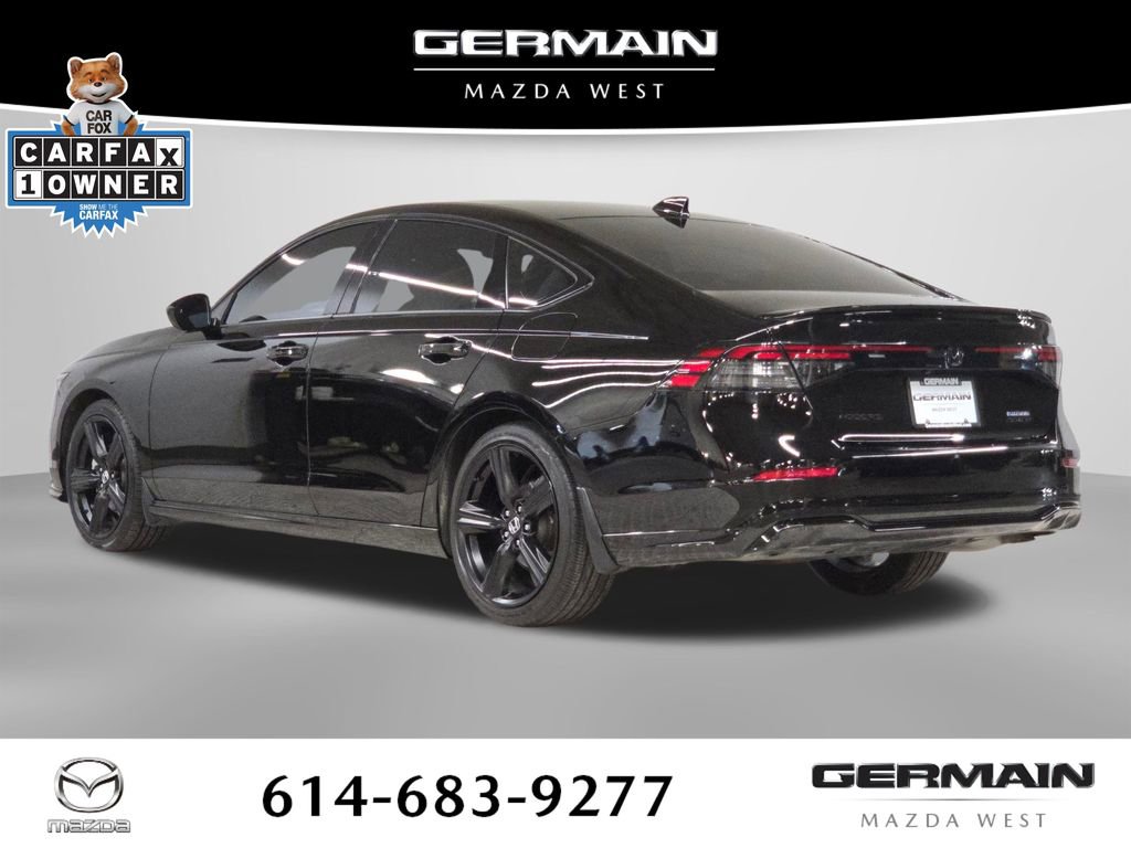 Used 2024 Honda Accord Sport image 11