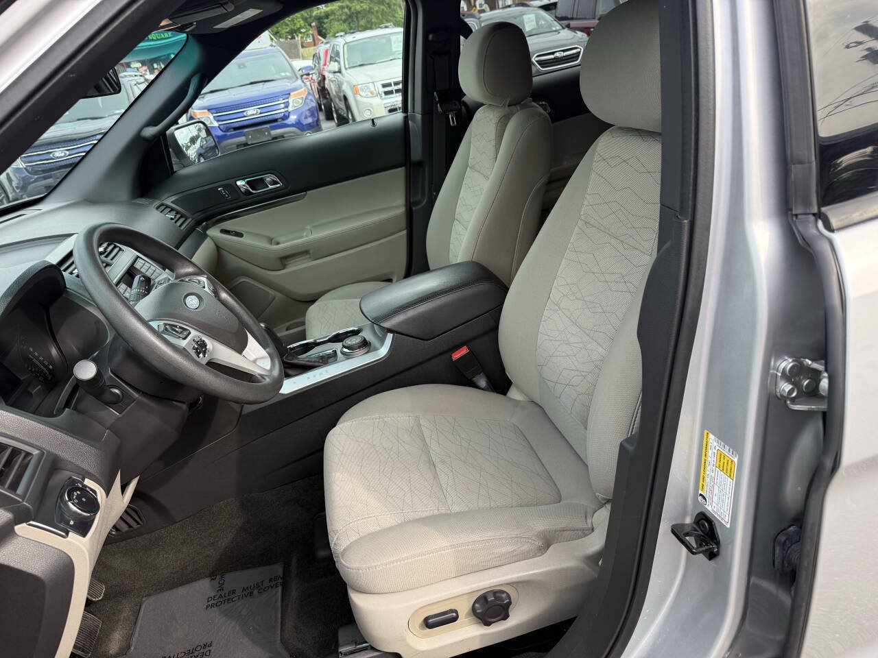 Used 2015 Ford Explorer 4WD image 7