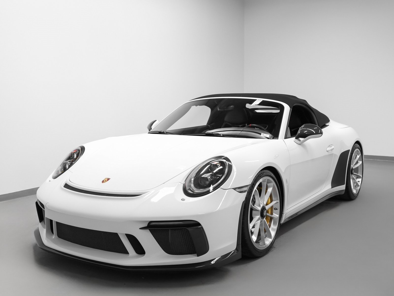 Used 2019 Porsche 911 Speedster image 8