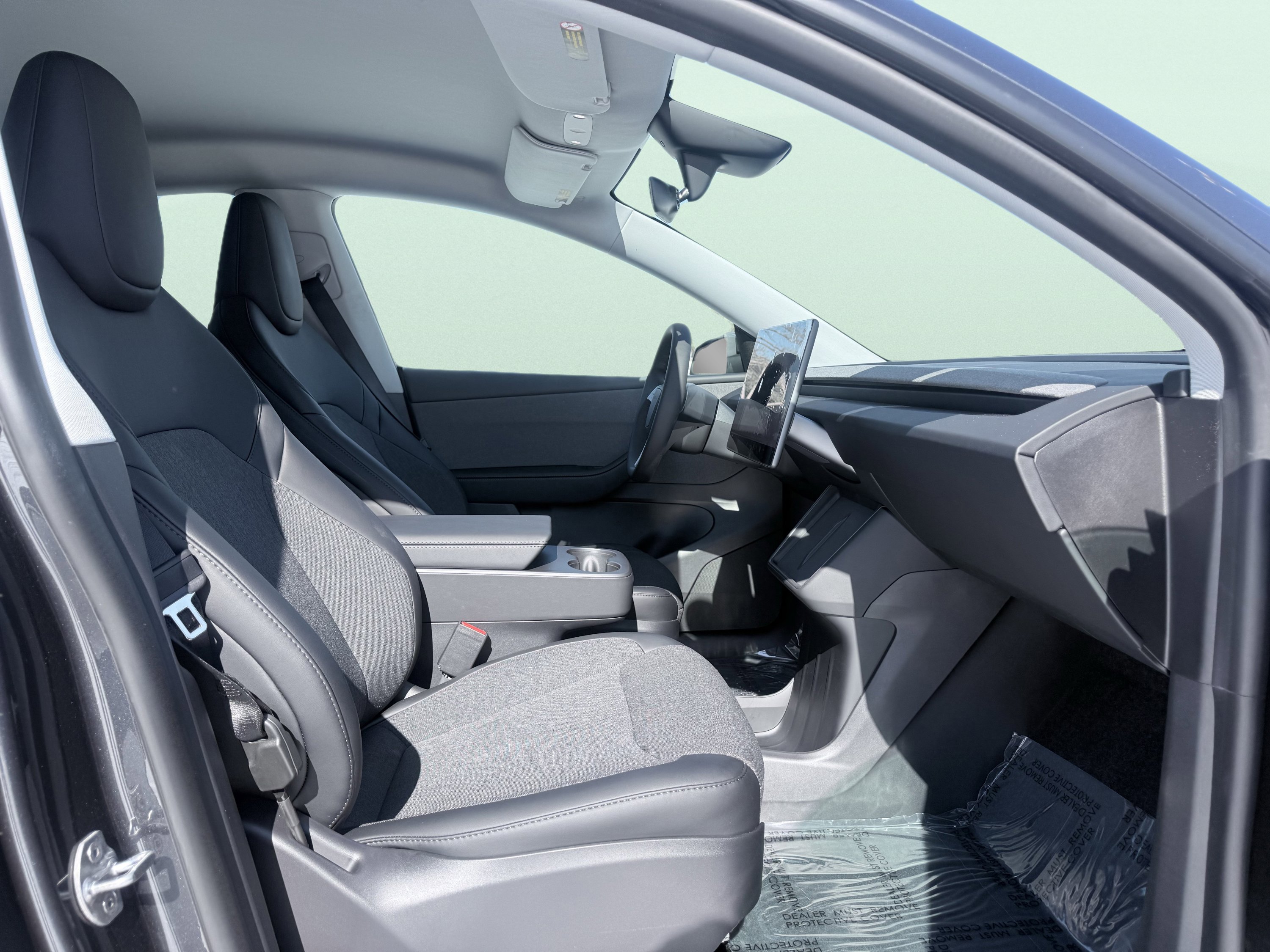 Used 2026 Tesla Model Y 2WD image 45
