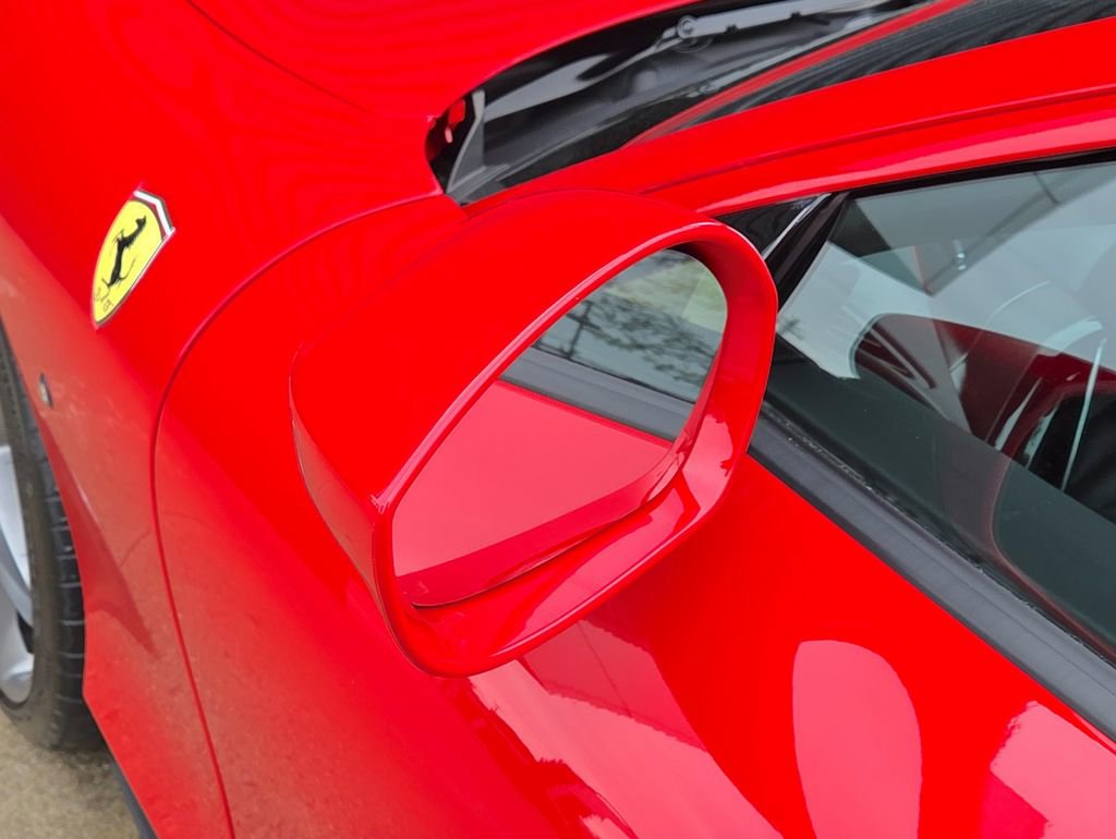 Used 2024 Ferrari Roma RWD image 26