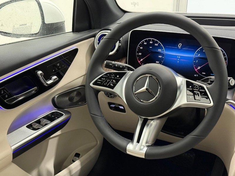 New 2026 Mercedes-Benz GLC 300 4MATIC image 8