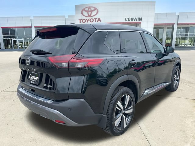 Used 2023 Nissan Rogue SL AWD/4WD image 5
