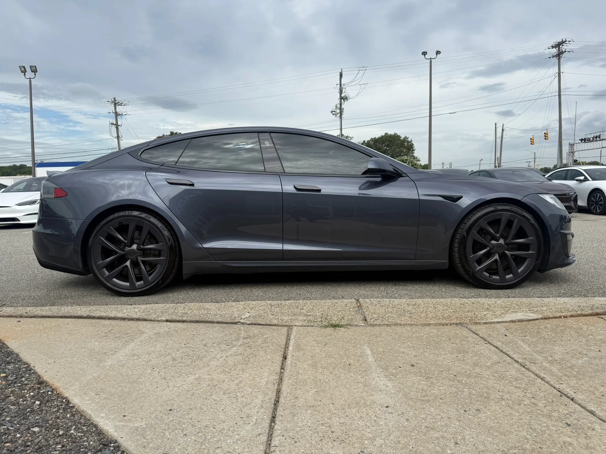 Used 2021 Tesla Model S Plaid AWD/4WD image 25