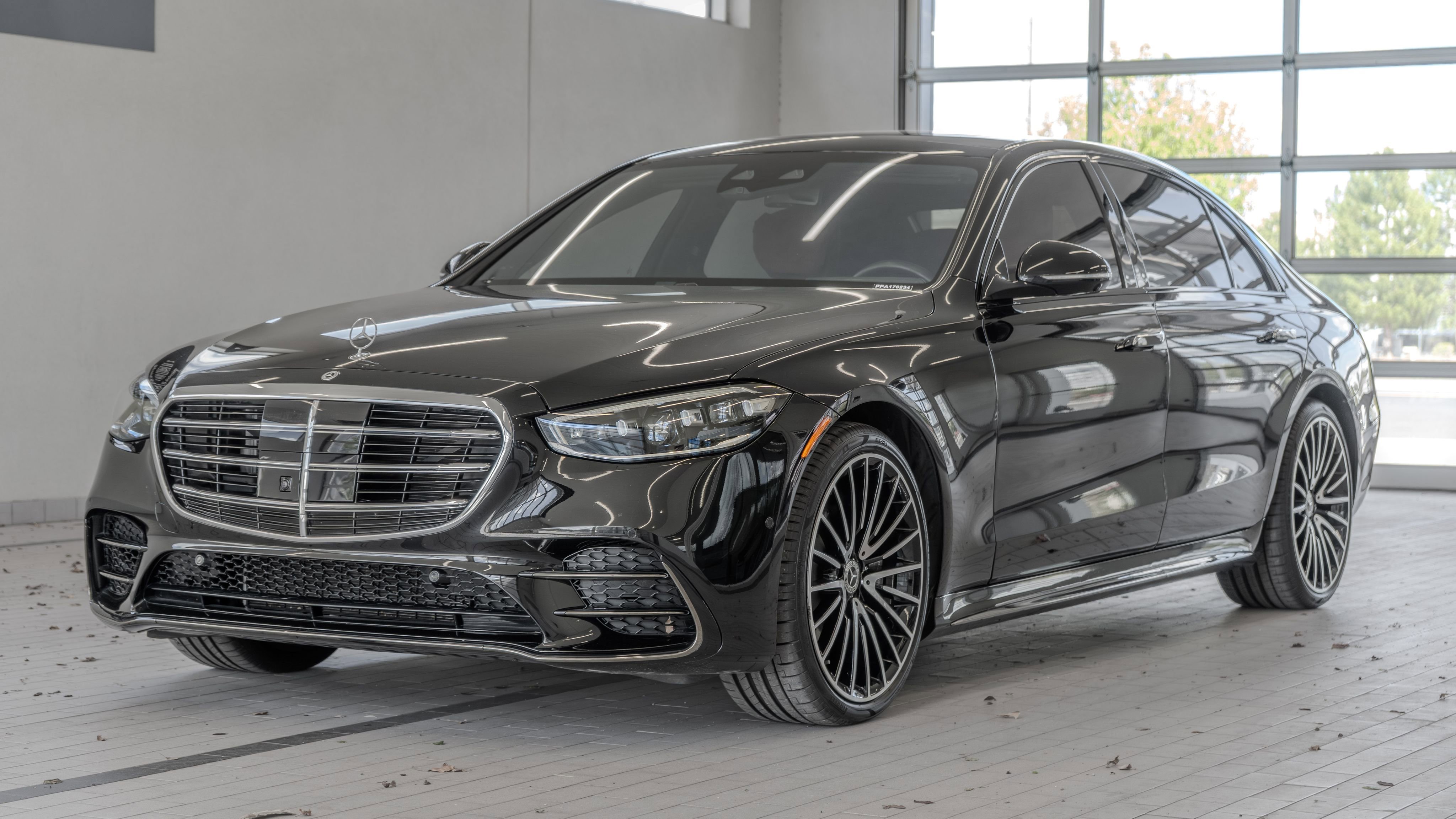 Certified 2023 Mercedes-Benz S 580 4MATIC Sedan image 25