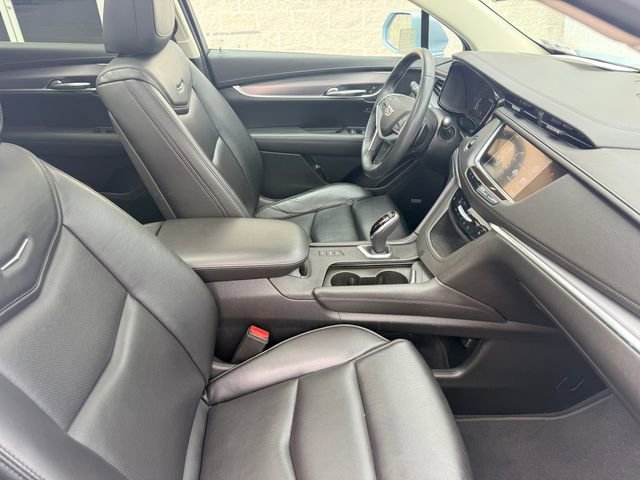 Used 2017 Cadillac XT5 Premium Luxury image 33