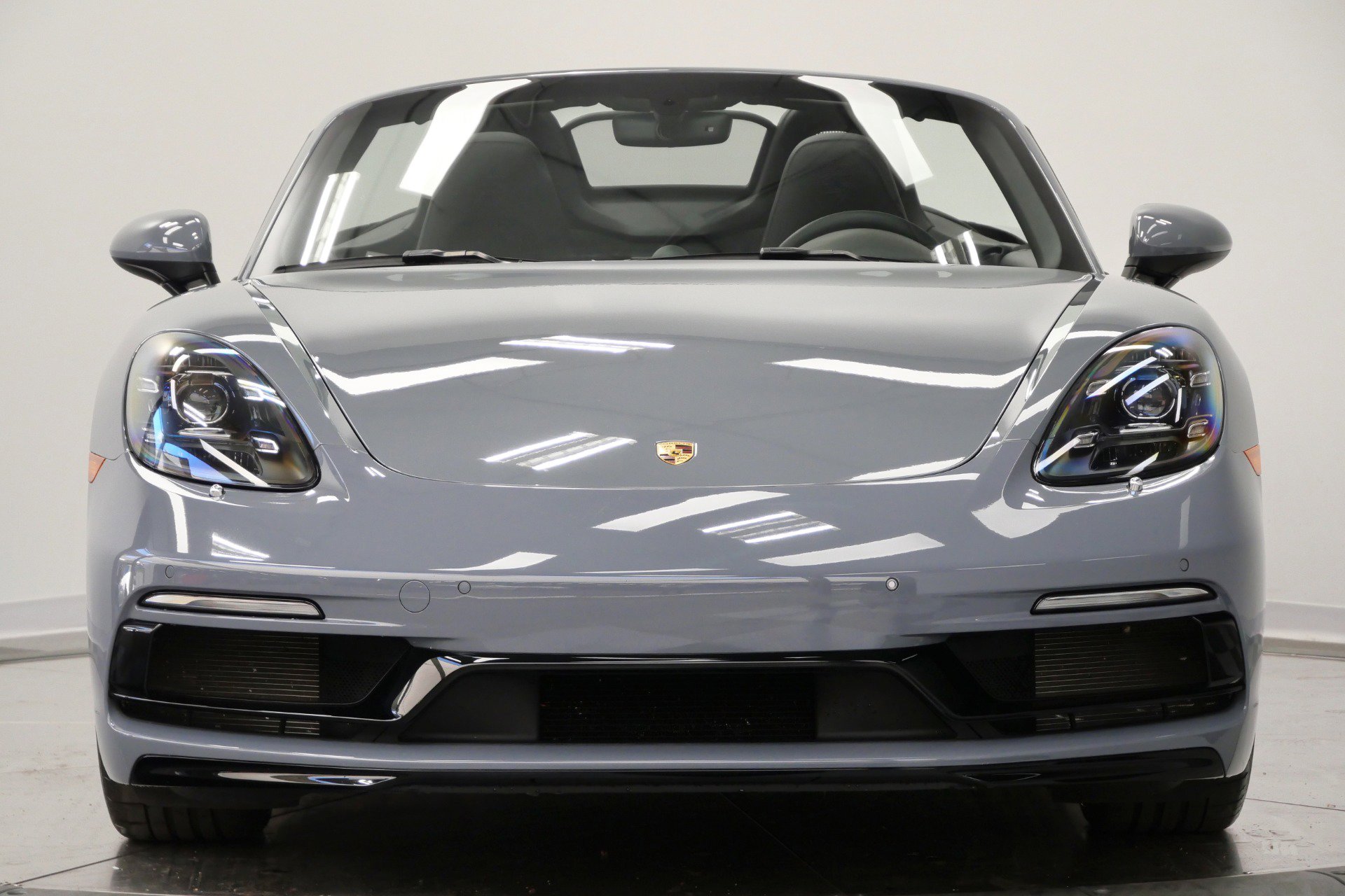 Used 2024 Porsche 718 Boxster S RWD image 4