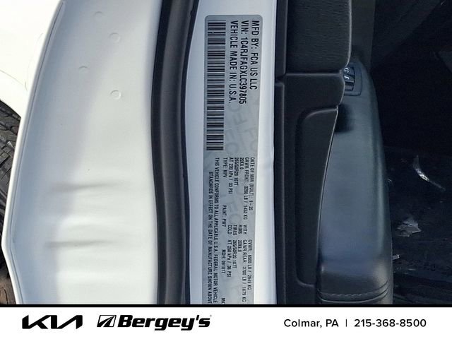 Used 2020 Jeep Grand Cherokee Altitude image 28