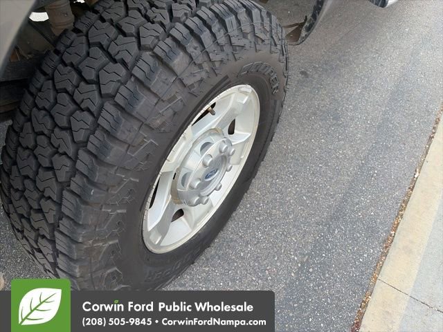 Used 2016 Ford F250 XLT w/ XLT Value Package image 11