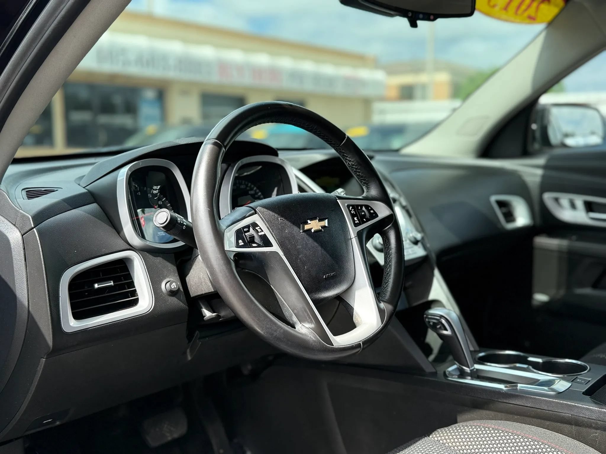 Used 2015 Chevrolet Equinox LT w/ Driver Convenience Package FWD image 34