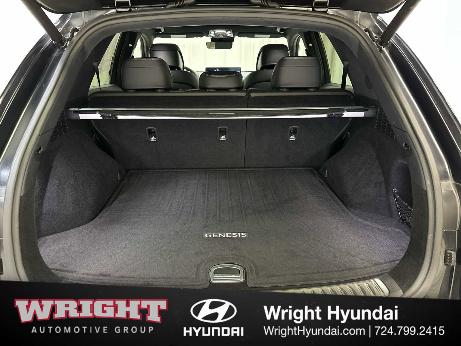 Certified 2025 Genesis GV70 3.5T Sport w/ Sport Advanced Package image 14