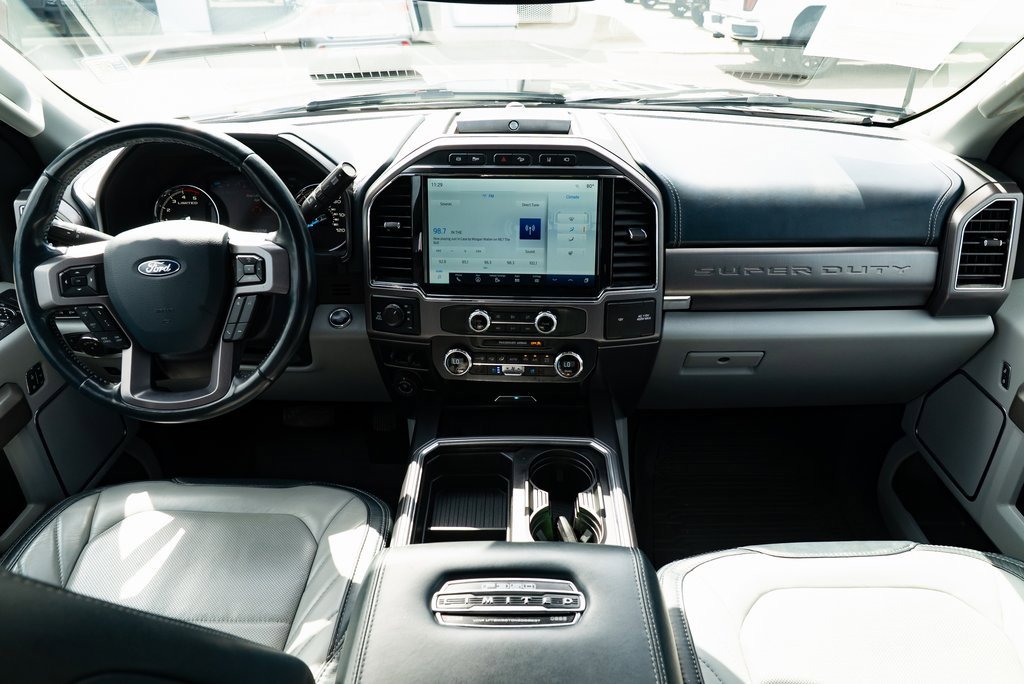 Used 2022 Ford F350 Limited image 8