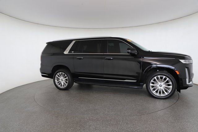 Used 2022 Cadillac Escalade ESV Premium Luxury image 24