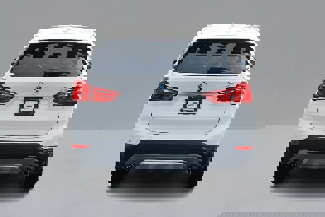 Used 2018 BMW X1 xDrive28i image 5