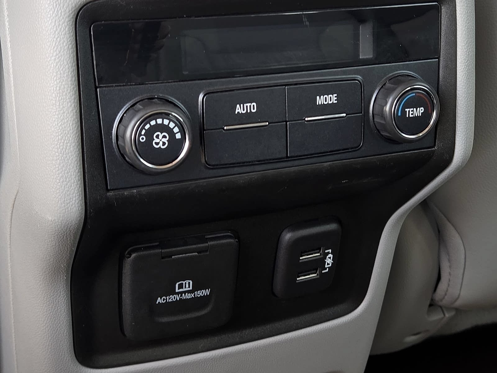 Used 2019 GMC Acadia SLT FWD image 12