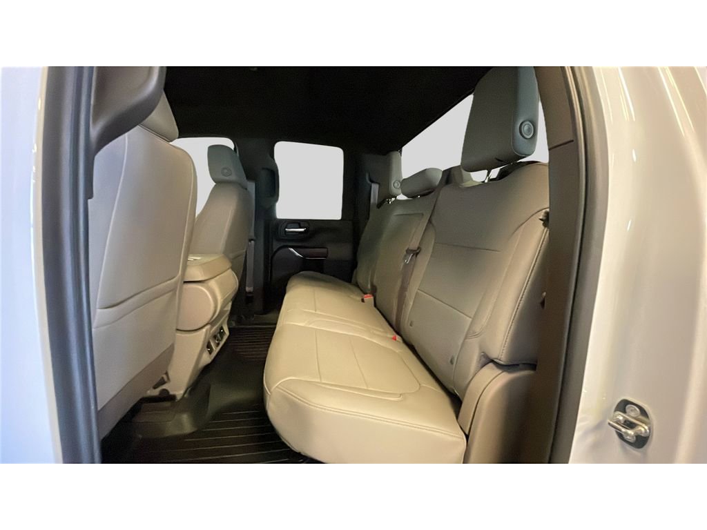 Used 2022 GMC Sierra 2500 SLT w/ Gooseneck/5TH Wheel Package AWD/4WD image 15
