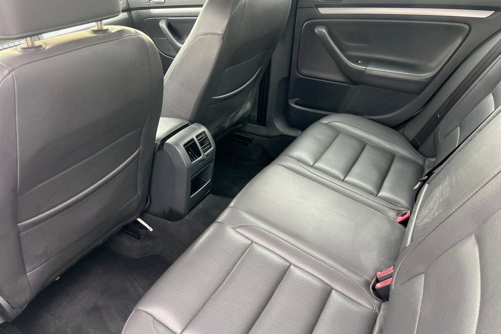 Used 2006 Volkswagen Jetta 2.5 image 10