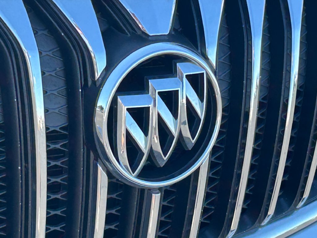Used 2015 Buick Encore FWD image 10
