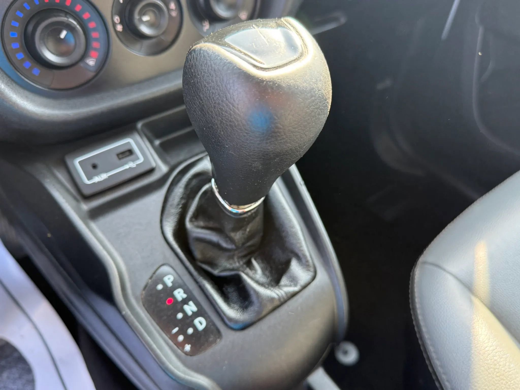 Used 2019 RAM ProMaster City Tradesman SLT image 8