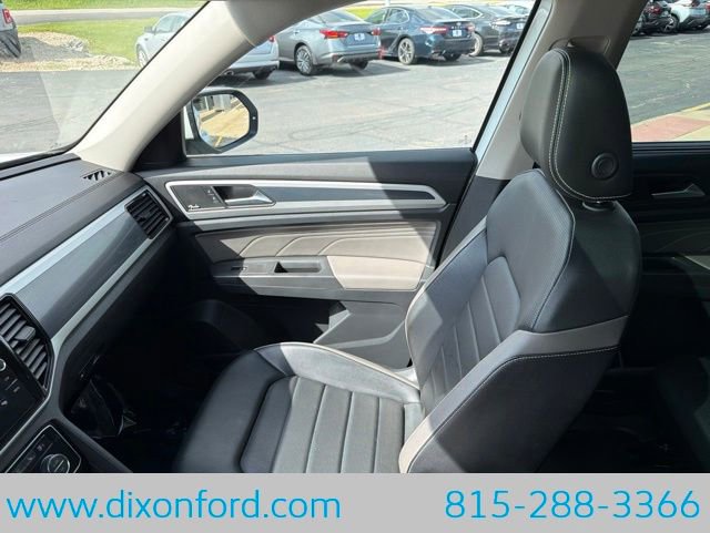 Used 2022 Volkswagen Atlas SEL Premium R-Line AWD/4WD image 22