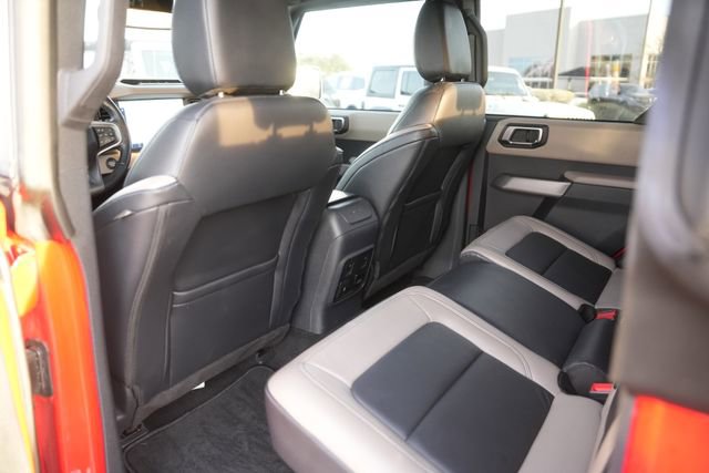 Used 2022 Ford Bronco Wildtrak image 11