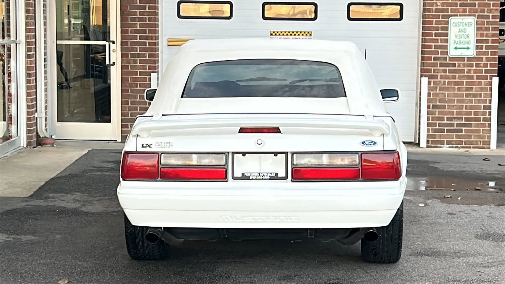 Used 1993 Ford Mustang LX RWD image 10