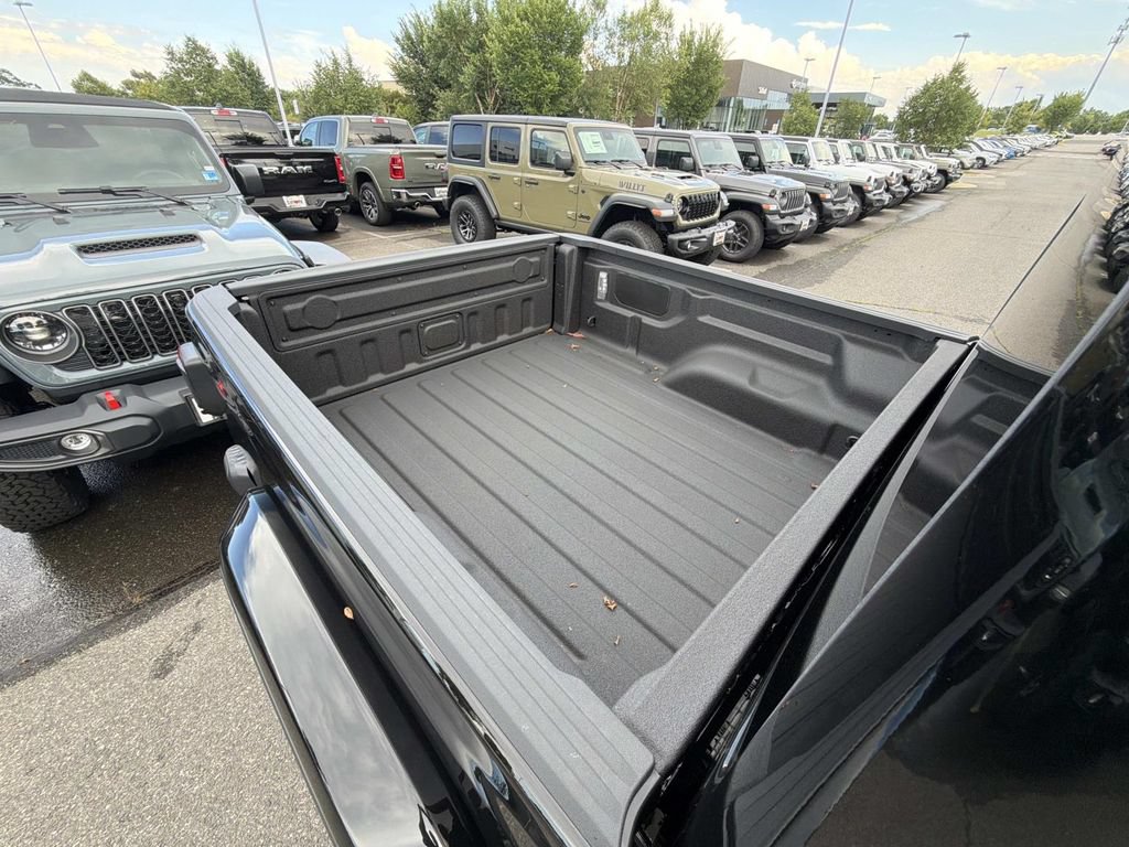 New 2026 Jeep Gladiator Rubicon AWD/4WD image 27
