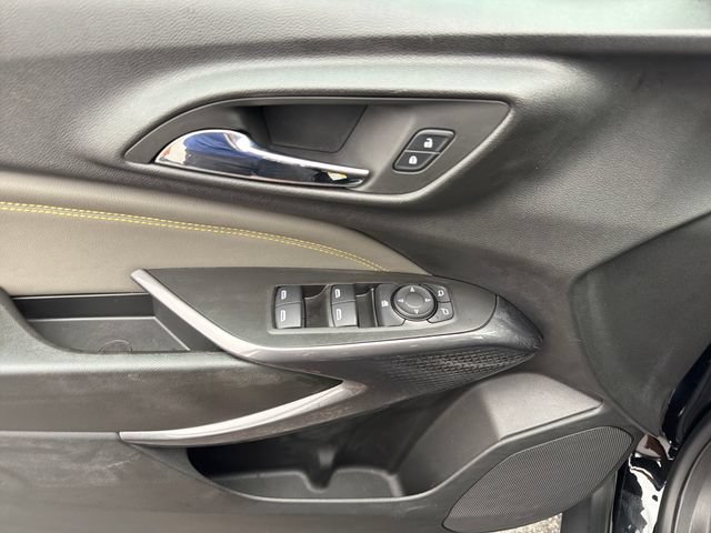Used 2024 Chevrolet Trax ACTIV w/ Sunroof Package FWD image 13
