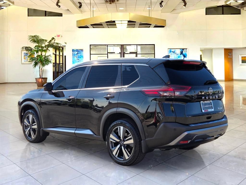 Certified 2023 Nissan Rogue SL w/ SL Premium Package AWD/4WD image 7