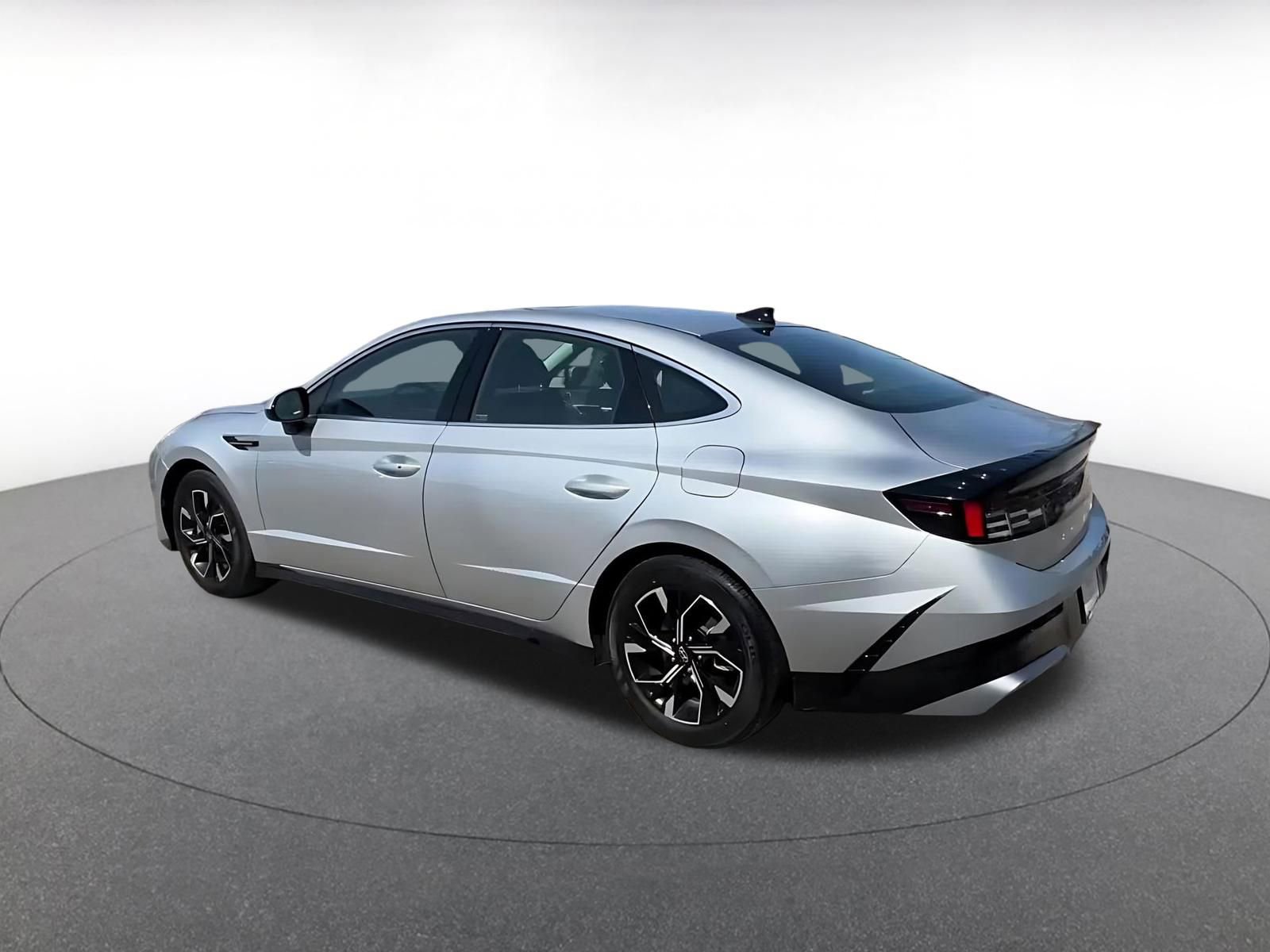 Used 2025 Hyundai Sonata SEL image 11