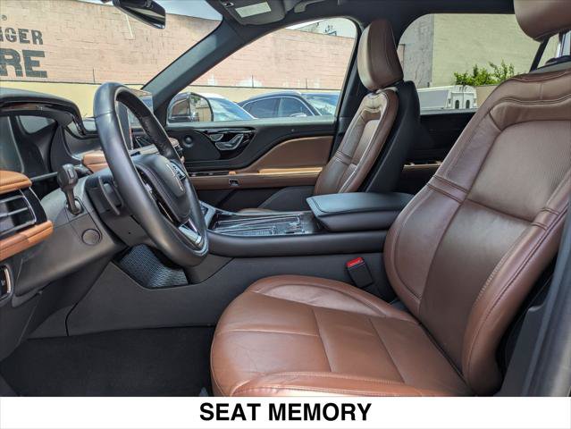 Certified 2024 Lincoln Aviator Reserve AWD/4WD image 17