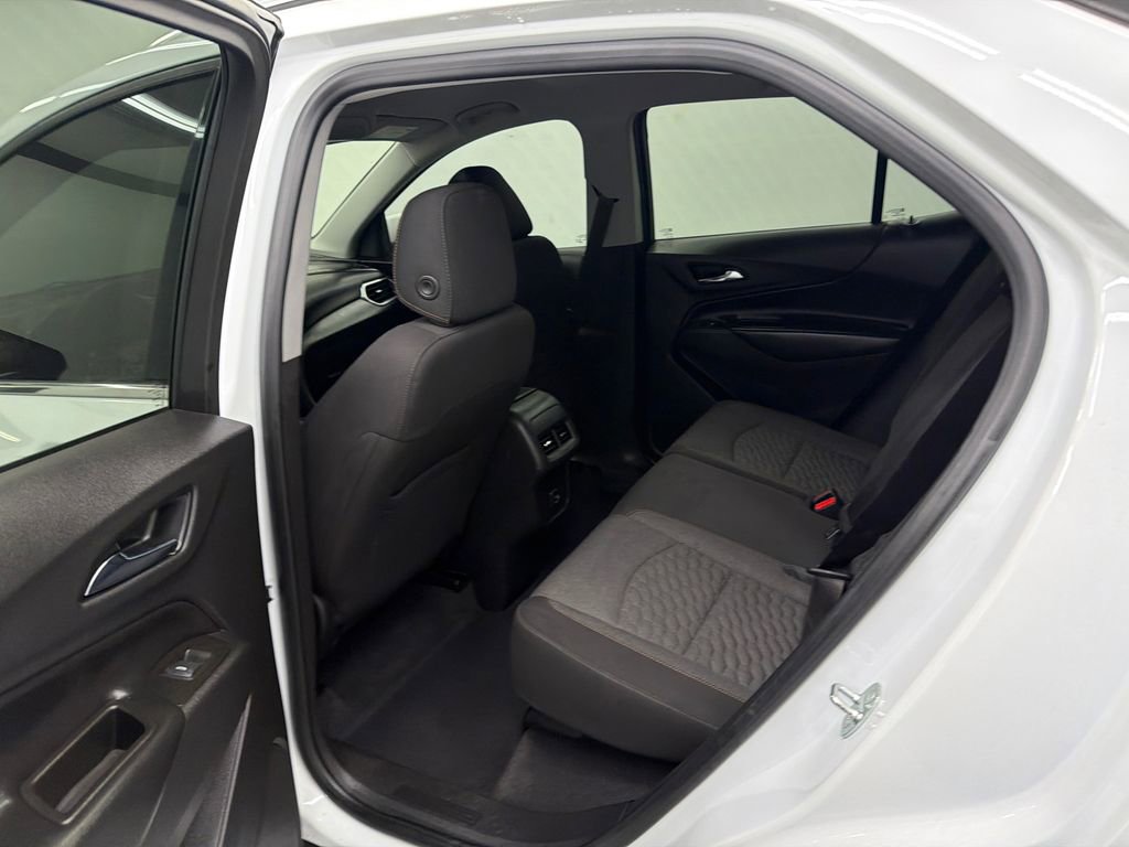 Used 2020 Chevrolet Equinox LT image 21