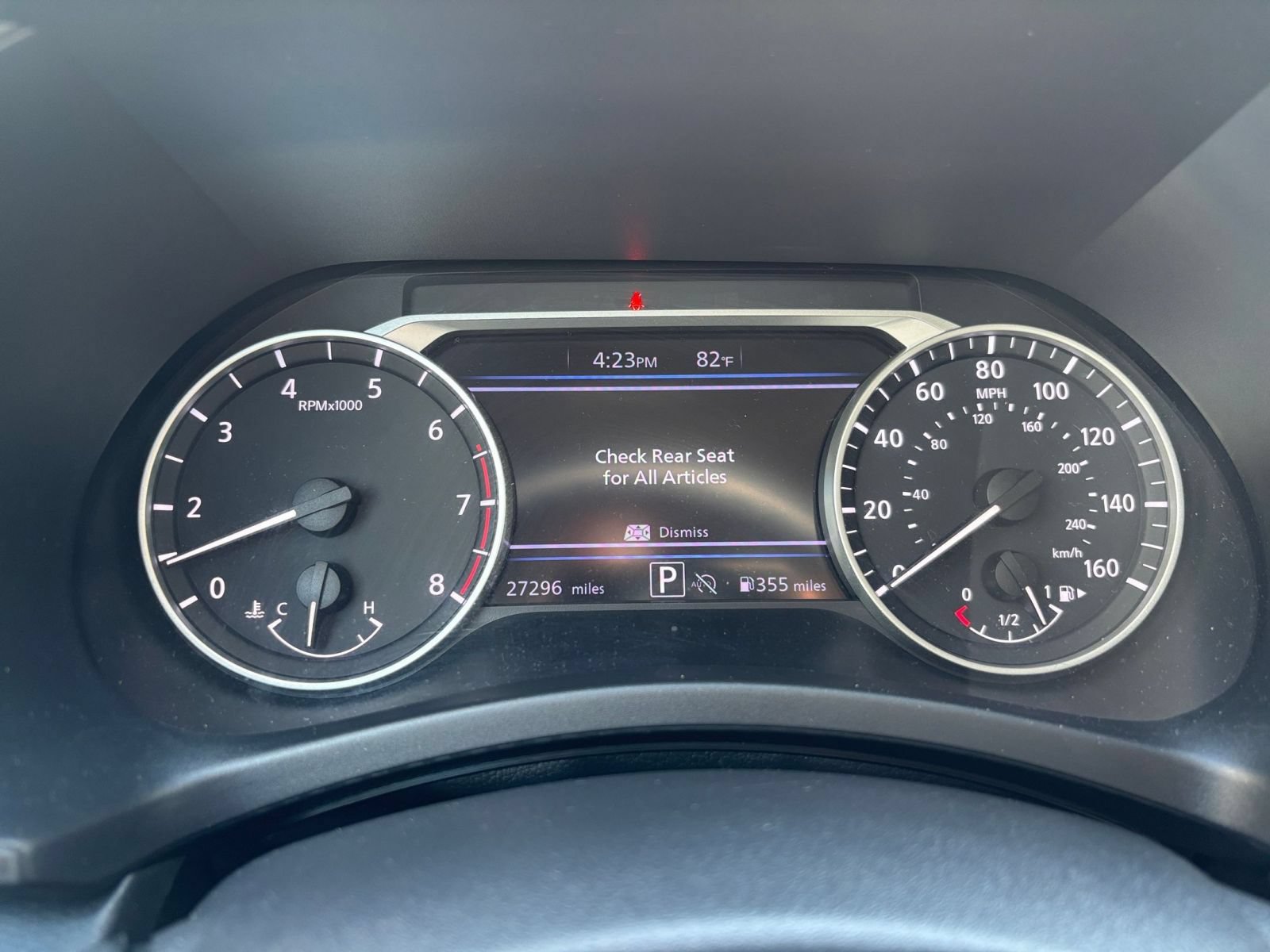 Used 2025 Nissan Sentra SV FWD image 33