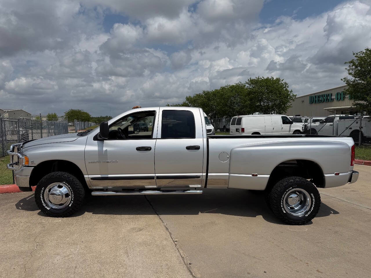 Used 2004 Dodge Ram 3500 Truck SLT w/ Trailer Tow Group AWD/4WD image 24