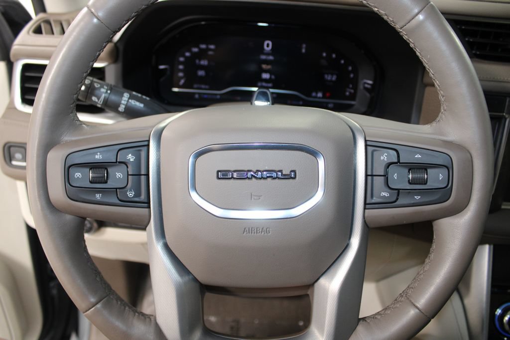 Used 2024 GMC Yukon Denali w/ Denali Reserve Package AWD/4WD image 39