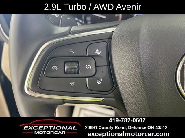Used 2023 Buick Envision Avenir AWD/4WD image 39