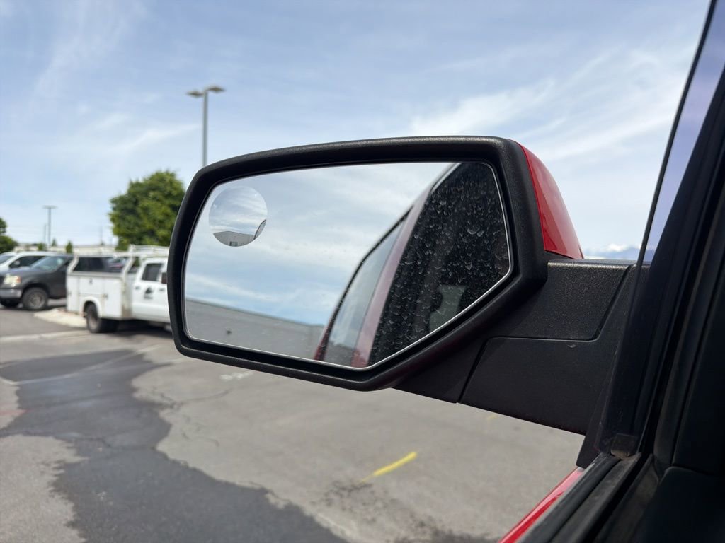 Used 2015 GMC Sierra 2500 SLE w/ SLE Preferred Package image 5