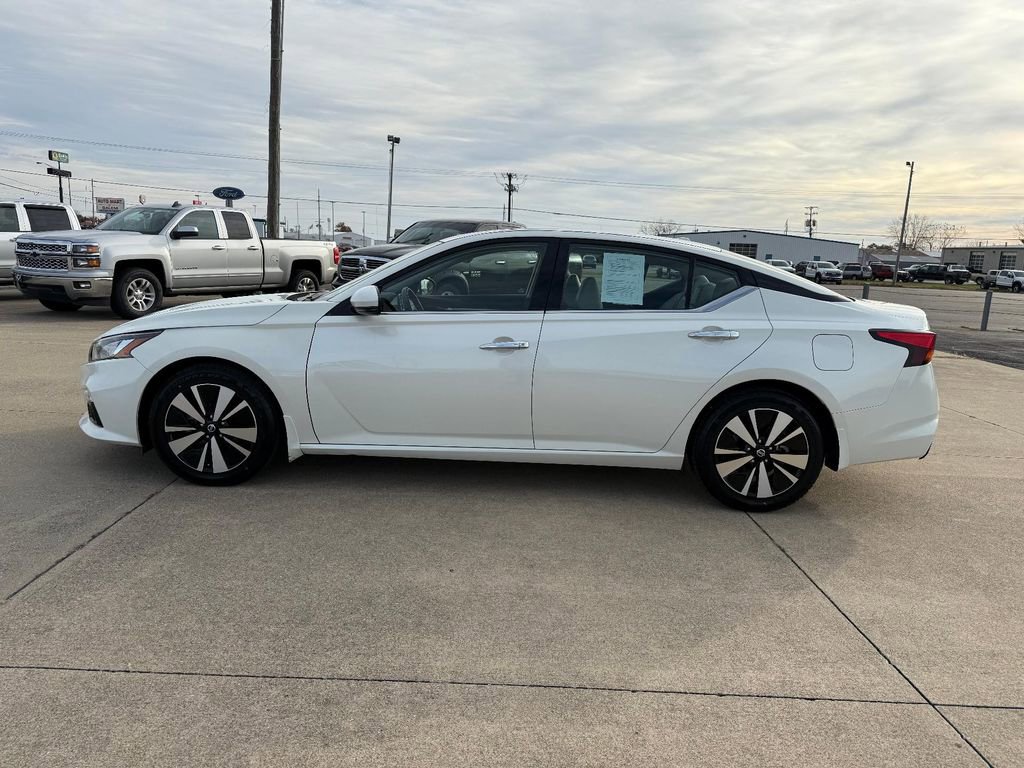 Used 2019 Nissan Altima 2.5 SL FWD image 2