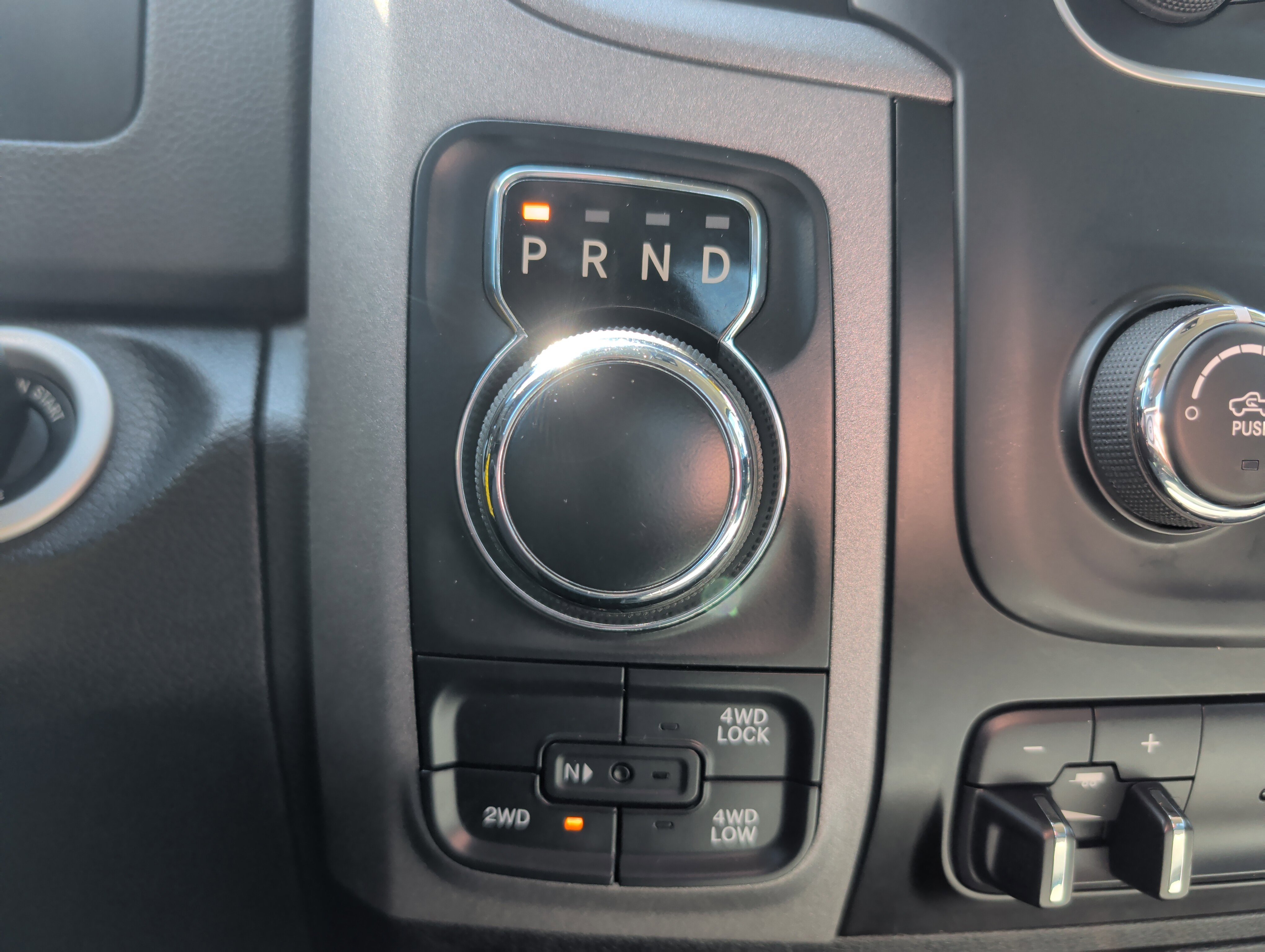 Used 2017 RAM 1500 Express w/ Express Value Package AWD/4WD image 29